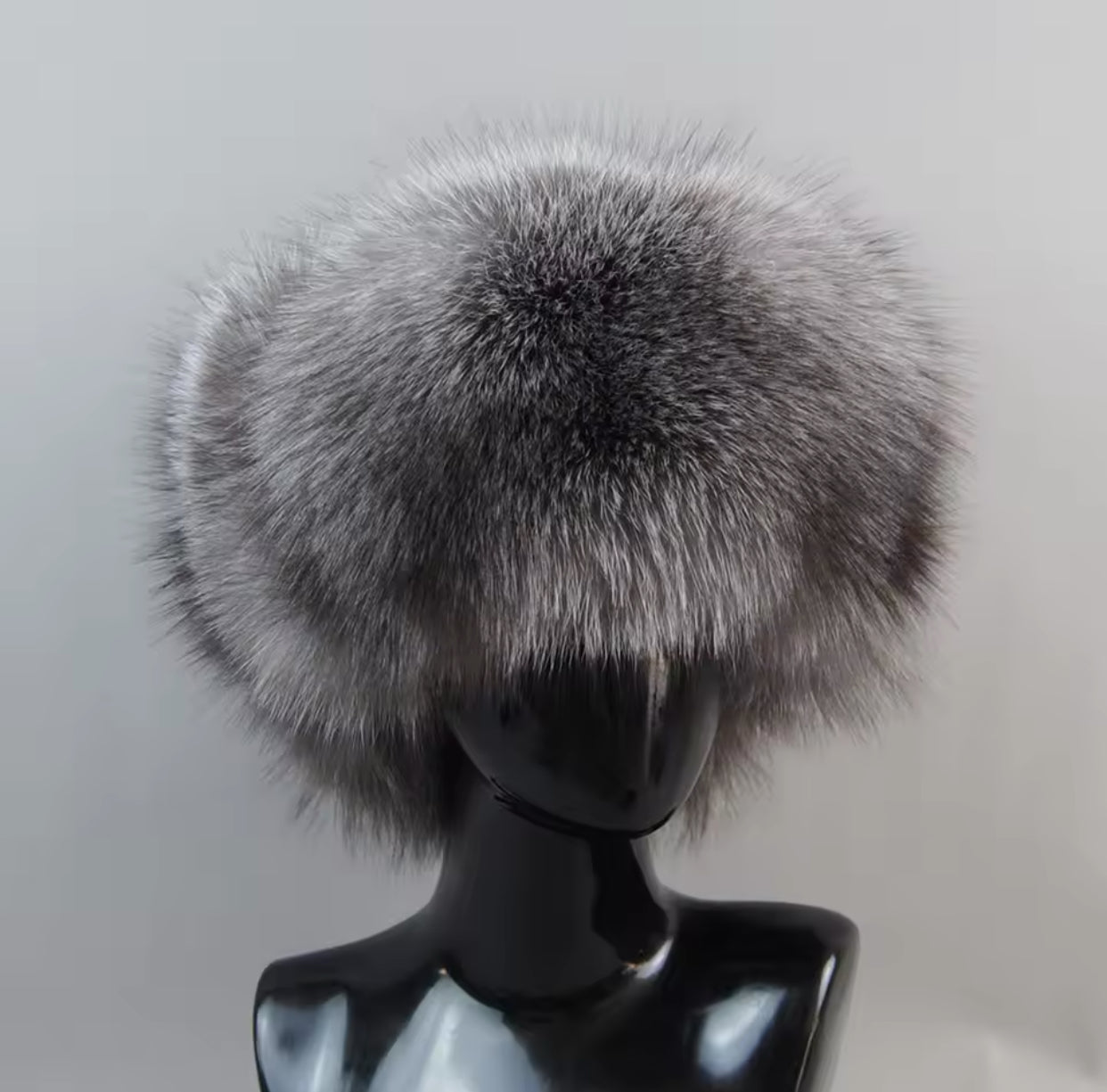 THE ARCTIC CROWN FUR COSSACK