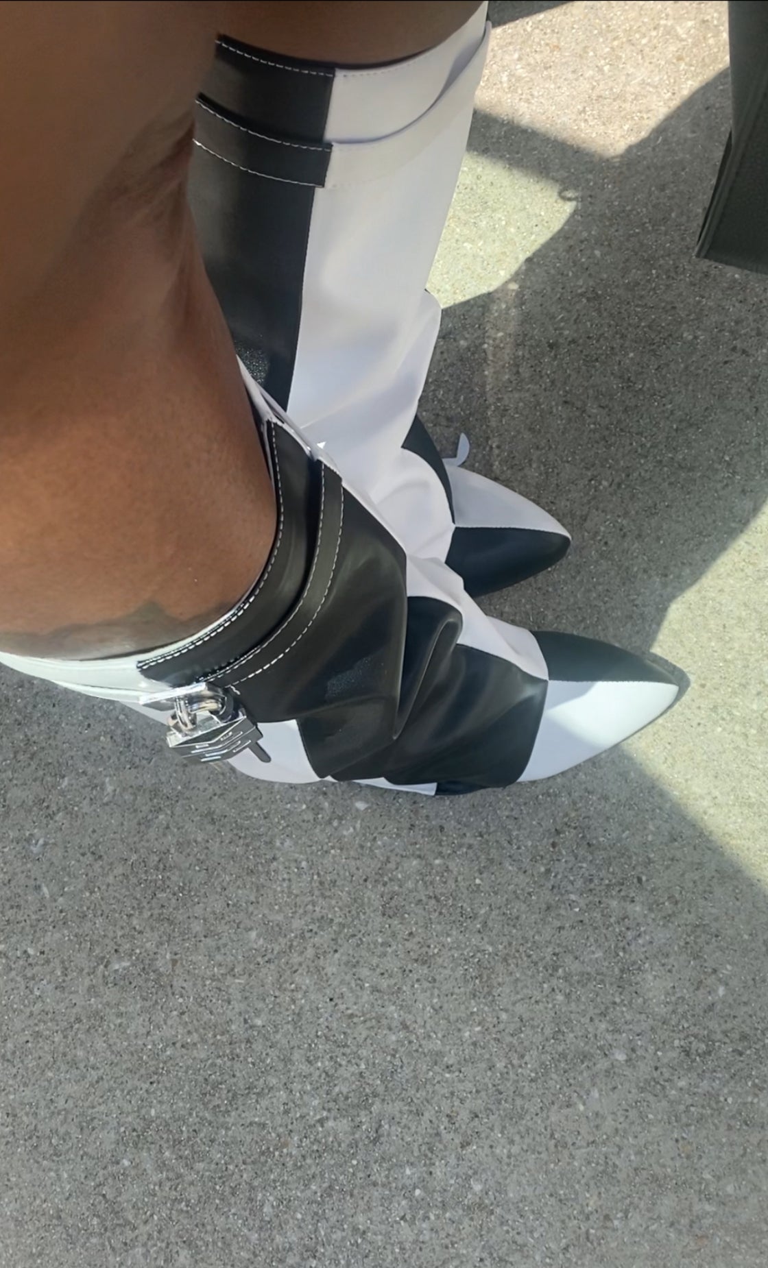 REDD’s BLACK N WHITE PANDA SHARK ATTACK 3’s LEATHER BOOTS