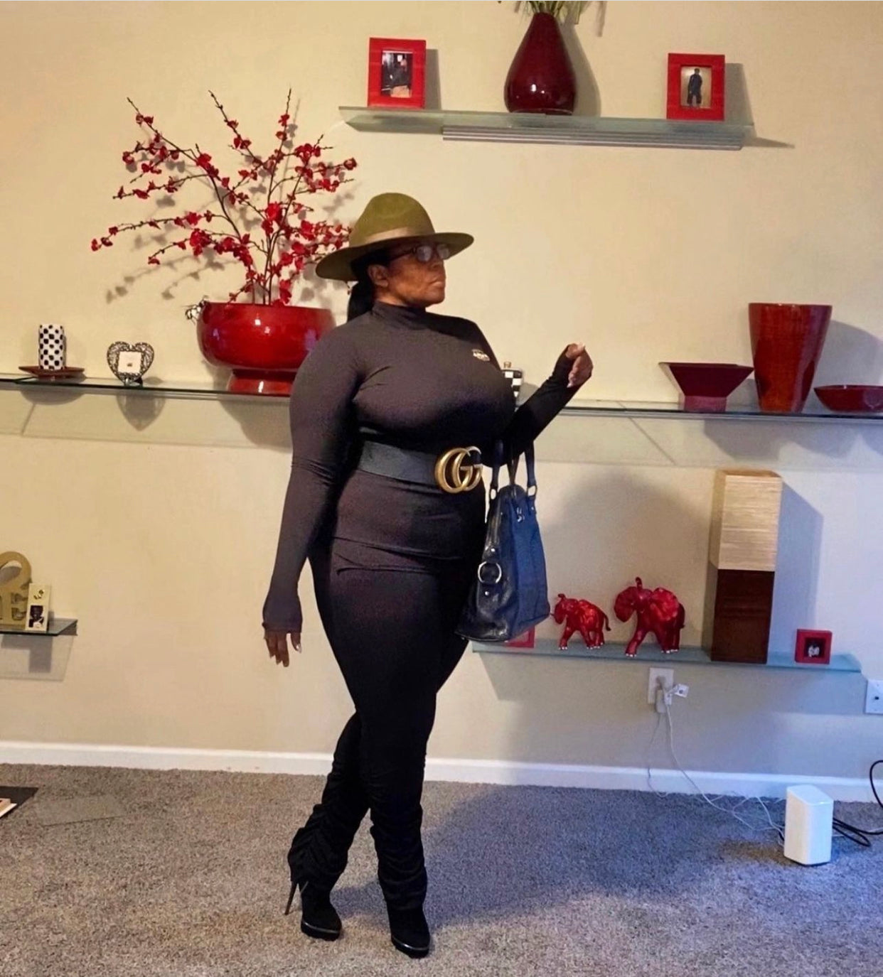 REDD’s Essential Ribbed Two Piece PANTS SET