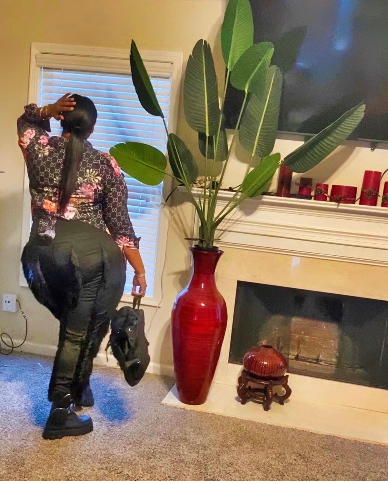 REDD’s STATEMENT TASSEL PANTS